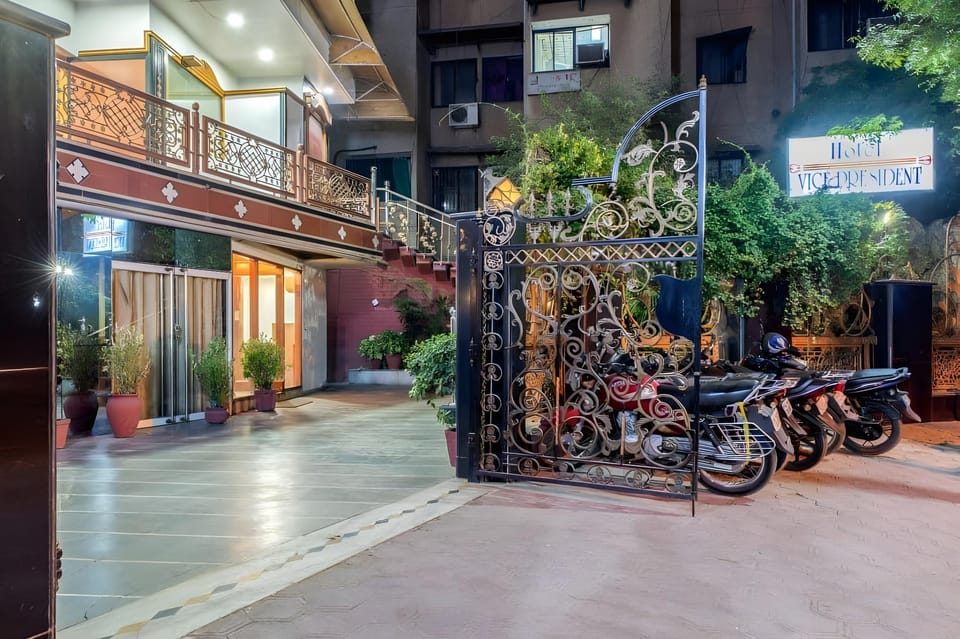 Vice President Hotel in Ahmedabad