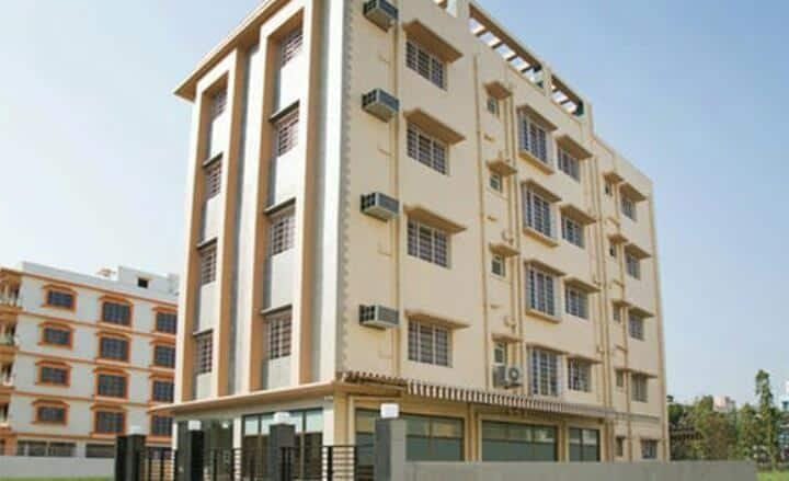 Indus Residency Premium AI91 Hotel in Kolkata