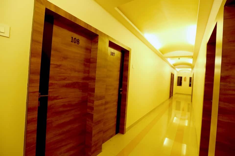 Ajinkya Lodge Hotel in Maharashtra