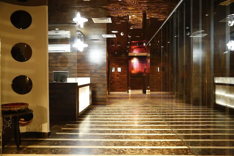 Hotel Orange Hotel in Uttar Pradesh