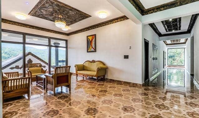 Periyar Mountain Palace Hotel in Kerala