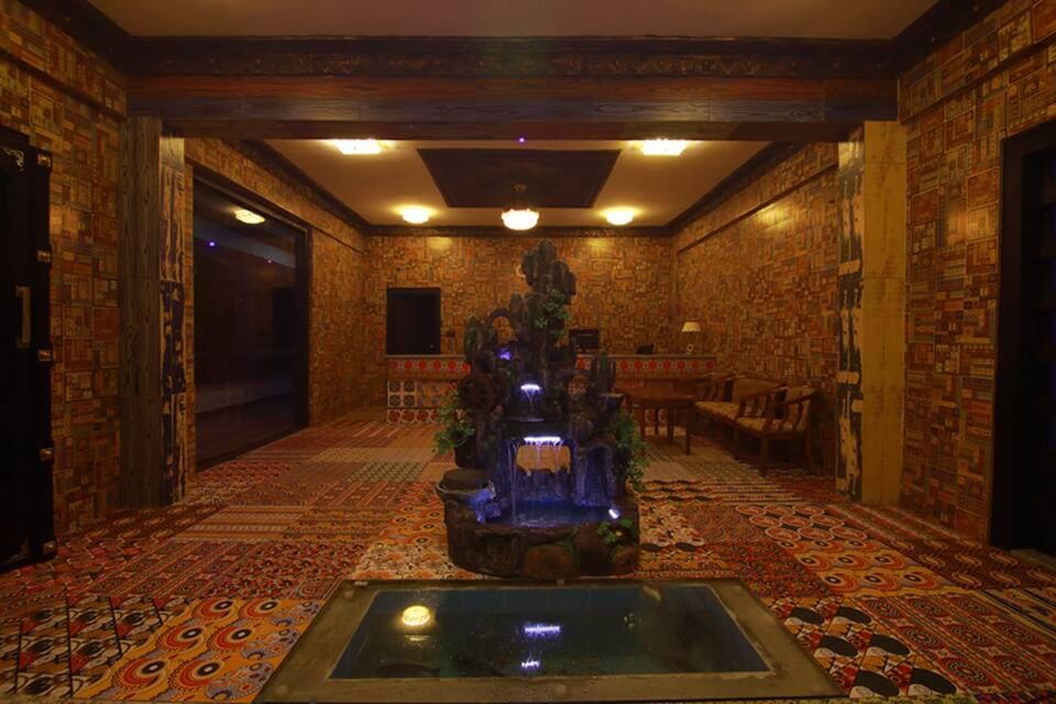 Periyar Mountain Palace Hotel in Kerala