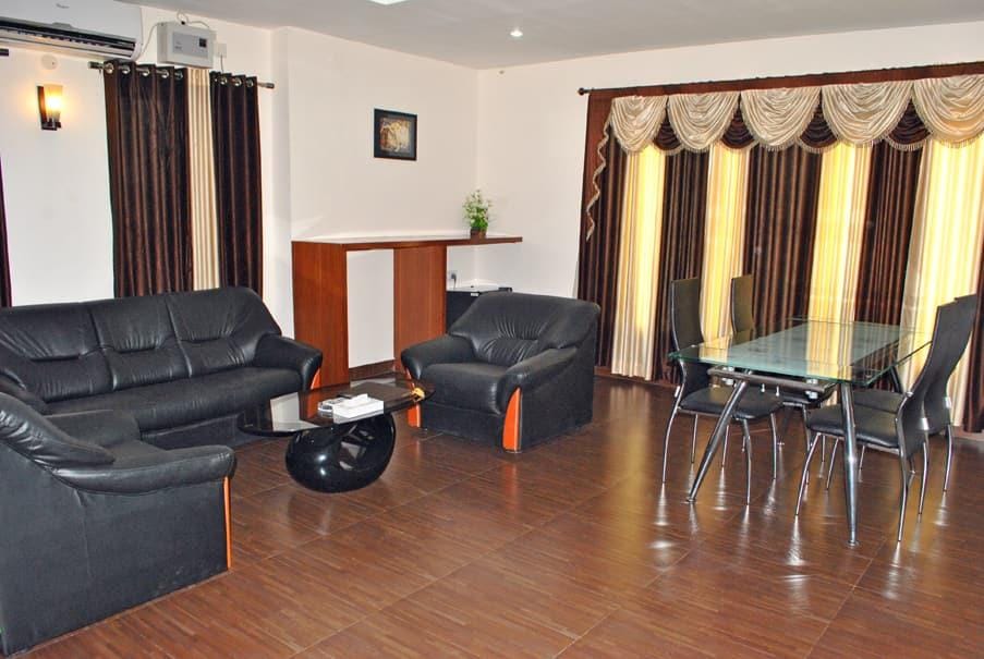 Hotel KDM Palace Hotel in West Bengal