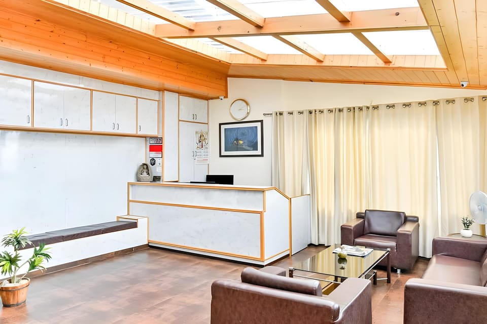 Treebo Maharaja, Near Mall Road Hotel in Shimla