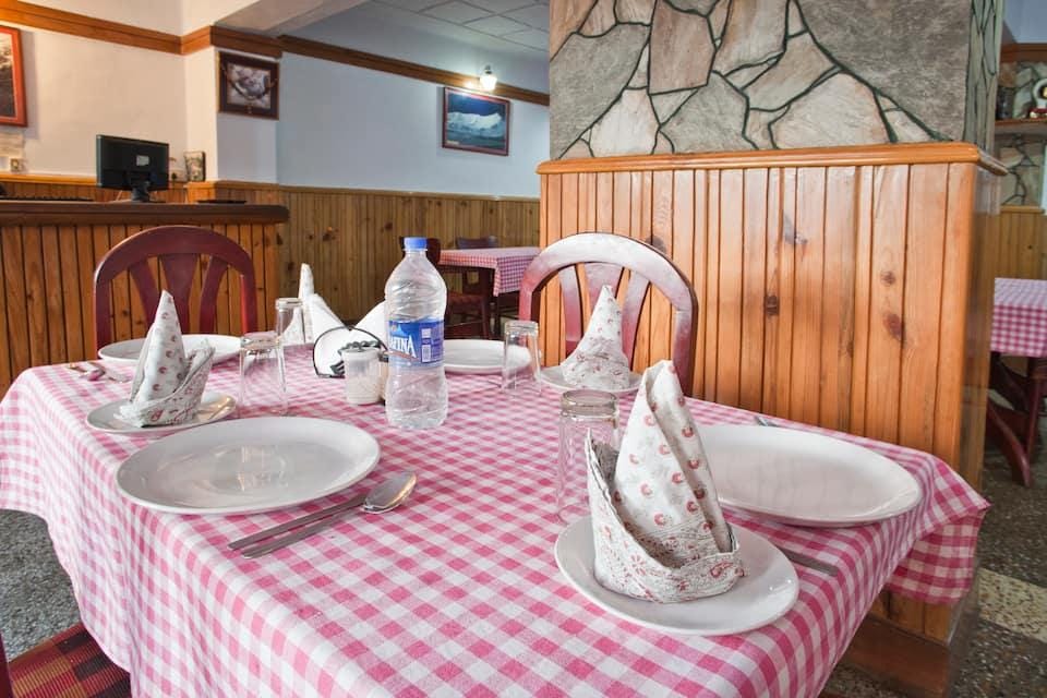 Hotel Meghdoot Hotel in Uttarakhand