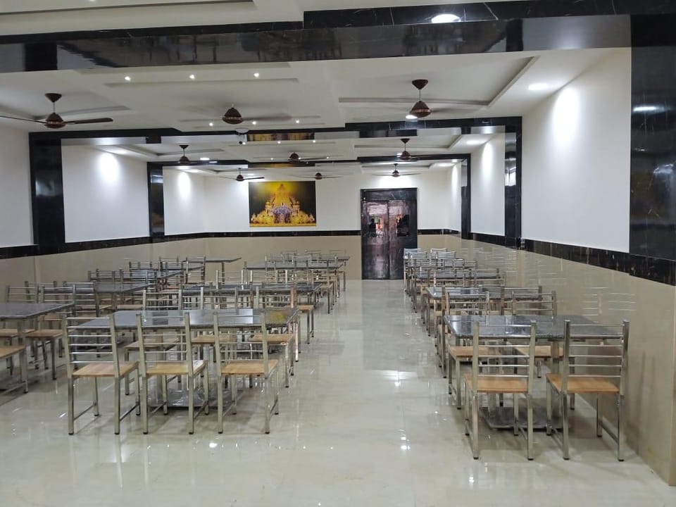 PRABAA ROYAL PARK Hotel in Tamil Nadu