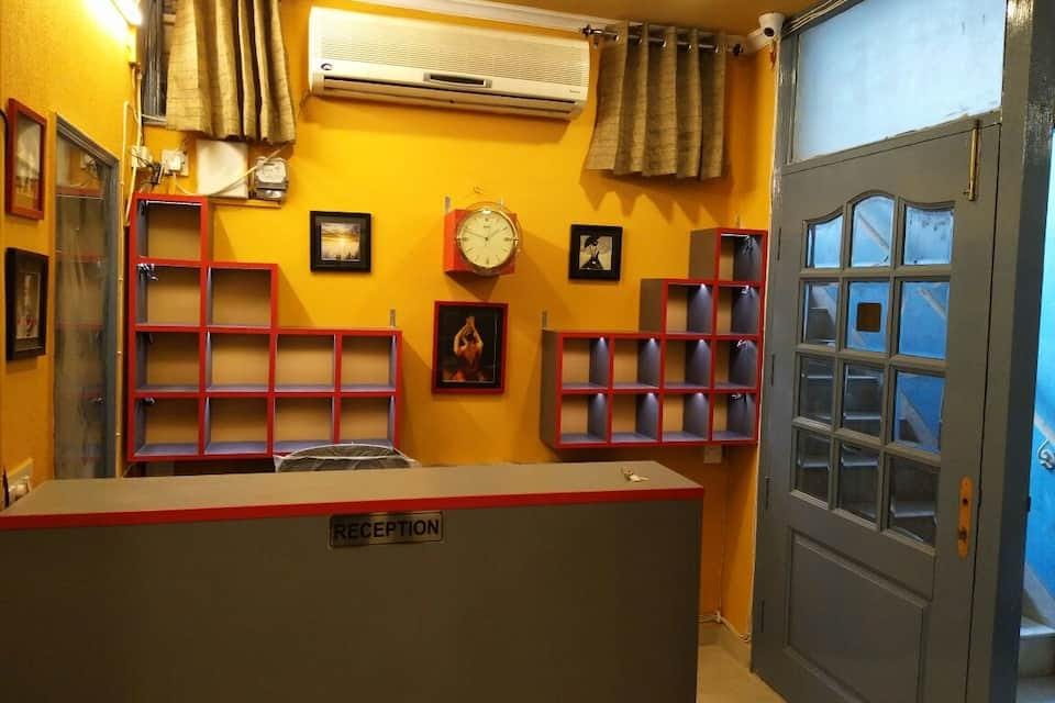 Deer Park Home Stay Hotel in New Delhi