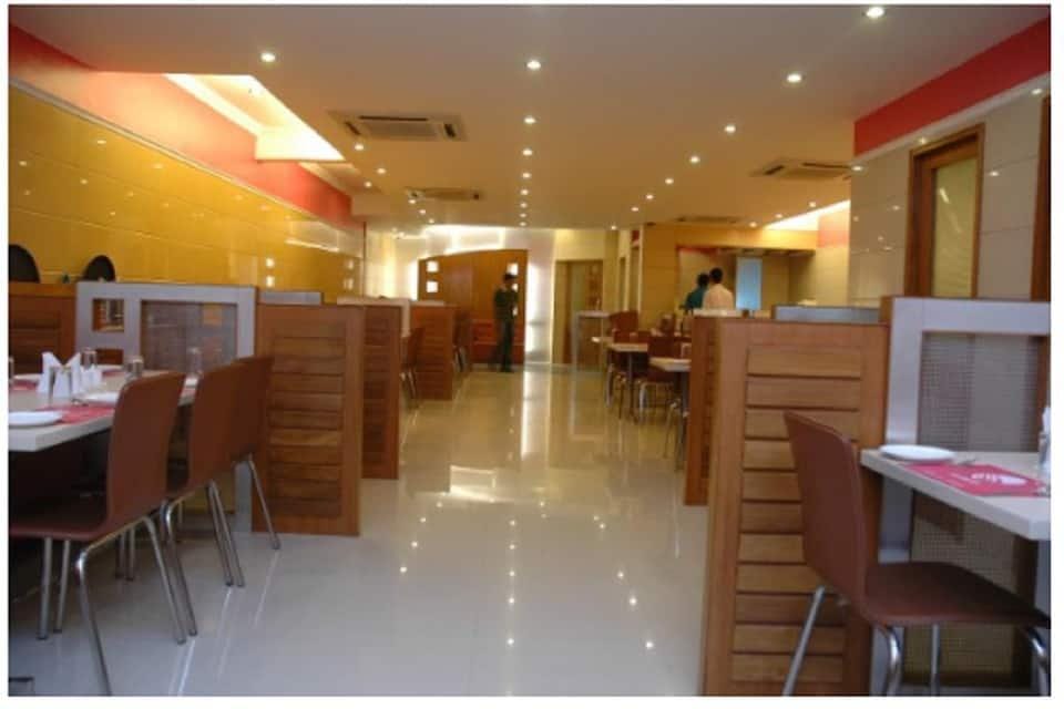 Sea Queen Residency Hotel in Chennai