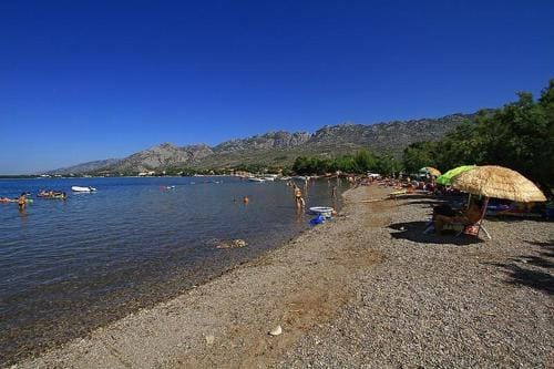 Rooms in Starigrad-Paklenica with terrace, air conditioning, WiFi 627-6 Hotel in Zadar County