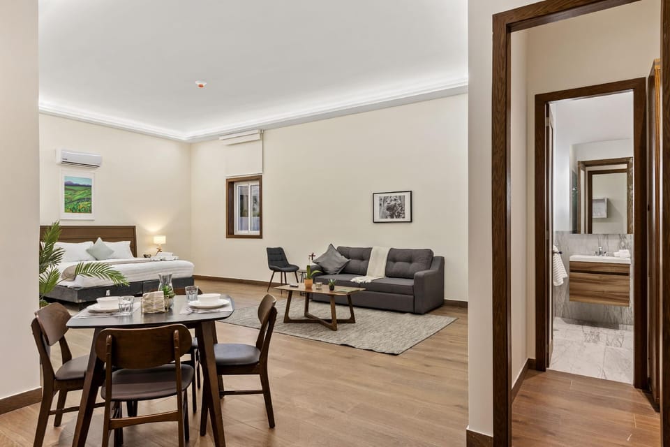 Casa Herrmann Suites Hotel in Mexico City
