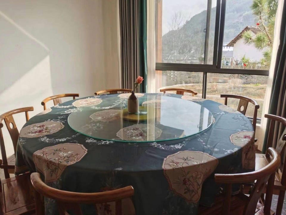 Misthu Shuangfeng Homestay (Hangzhou Guide Village Shop) Hotel in Hangzhou