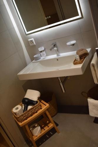 Boutique Hotel La Couronne Mies Hotel in Canton of Geneva
