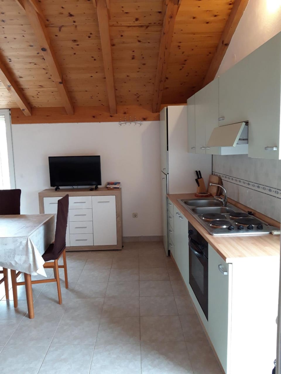 Apartments Ivanka Hotel in Tisno