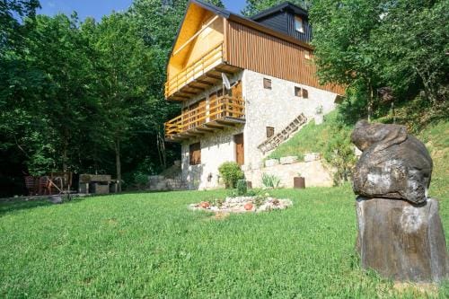 Holiday Home JASEN Hotel in Montenegro