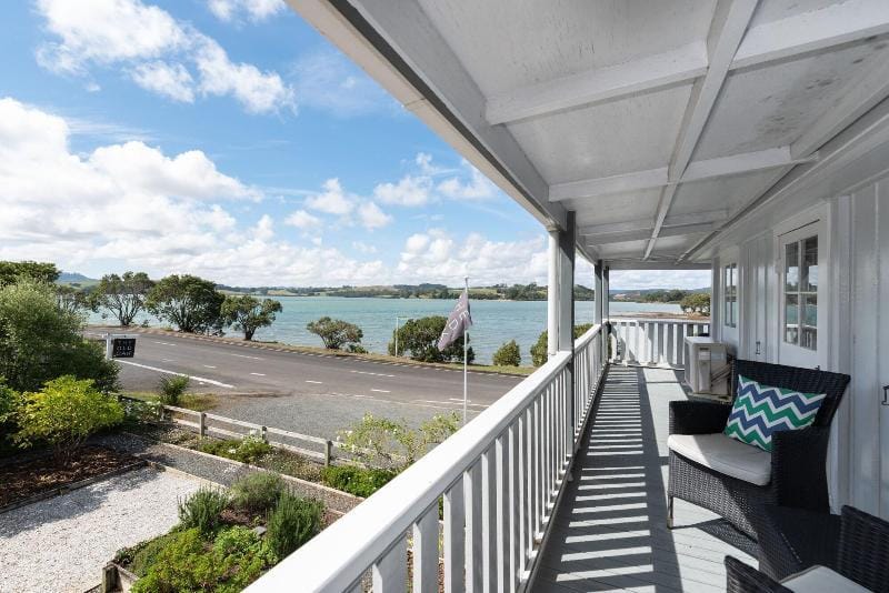 The Old Oak Boutique Hotel Hotel in Northland
