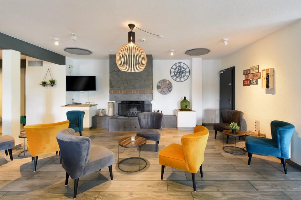 Bar/lounge