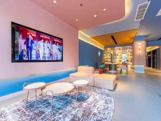 HanTing Hotel (Shanghai Qilianshan Nan Road Subway Station) Hotel in Shanghai