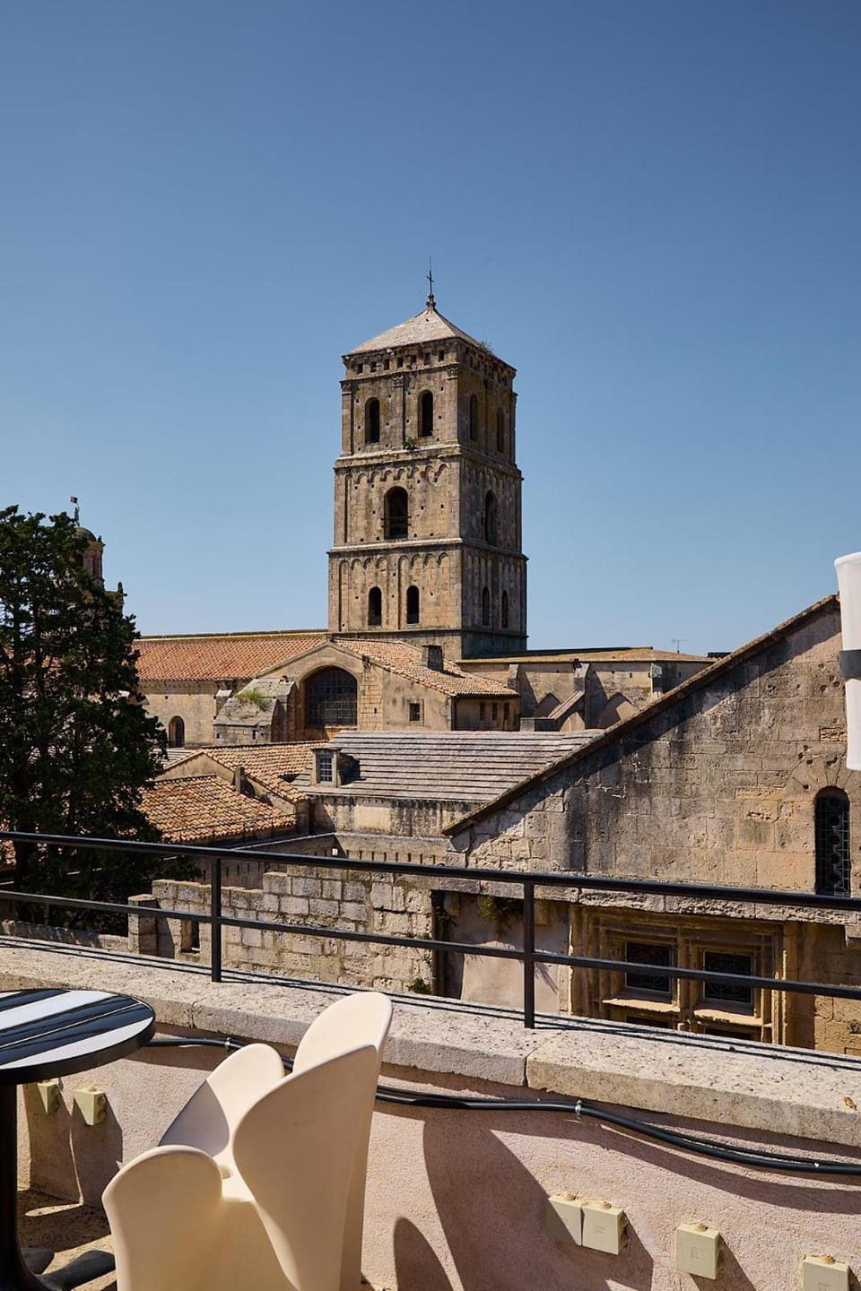 Le Cloitre Hotel in Arles