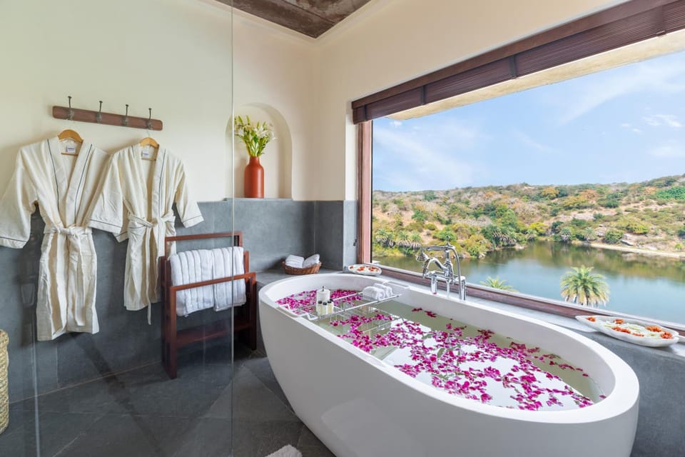 Chunda Shikar Oudi Hotel in Gujarat