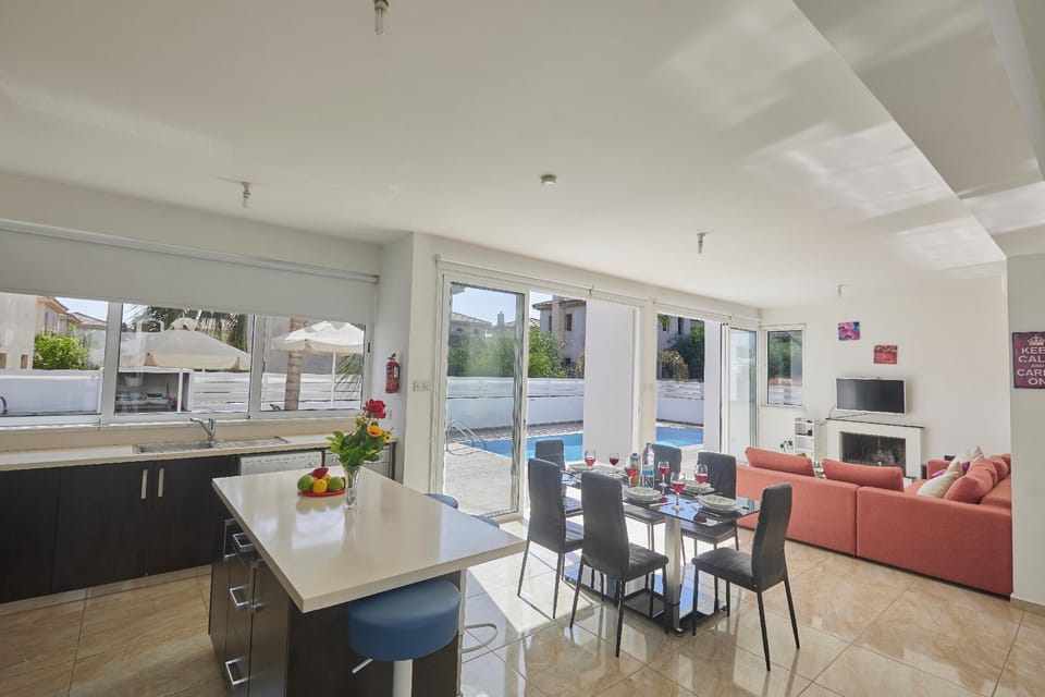 Protaras Pearl Villa Pe17 Resort in Paralimni