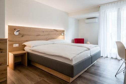 Hotel Zur Traube Hotel in Canton of Valais