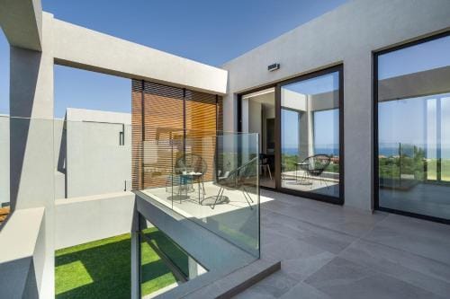 Avra & Ostria Villa, Pirgos-Villas,Heated pool , amazing sea view Hotel in Crete