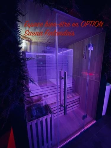 Love Room L Osmose Sauna hammam spa a Wimereux Hotel in Wimereux