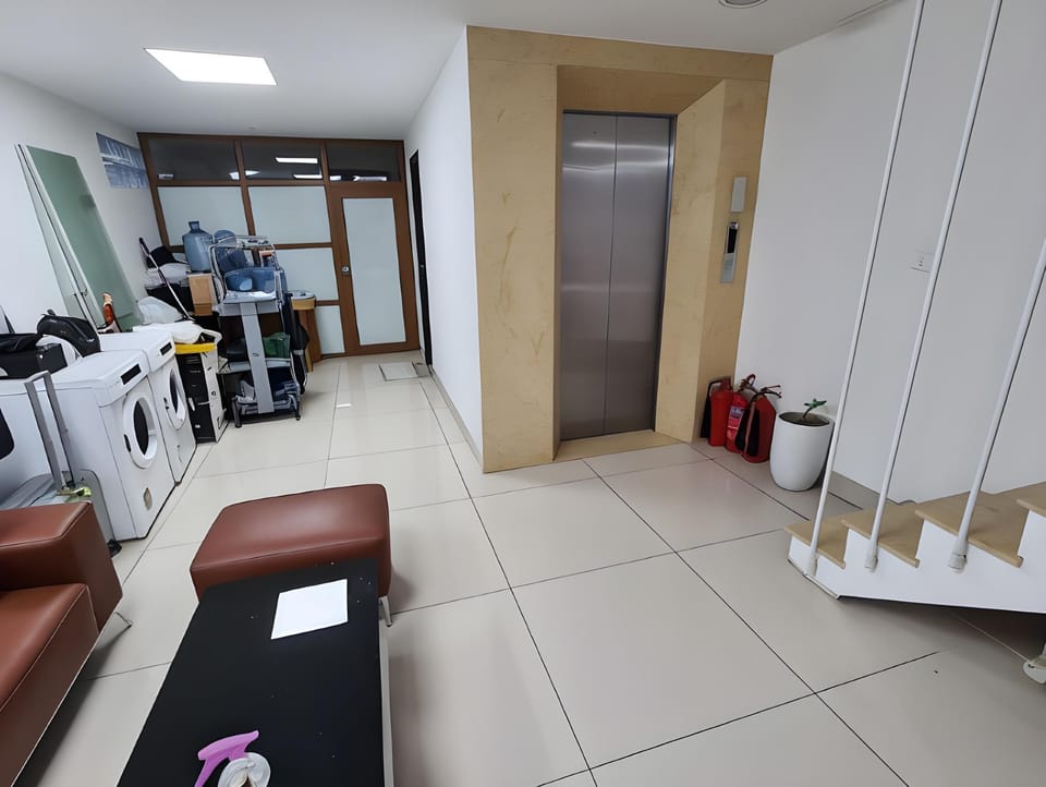 22Housing 60 Linh Lang  Apartment hotel in Hanoi