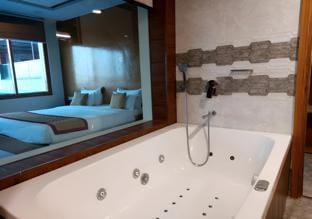 Rajwada Inn Hotel in Haryana