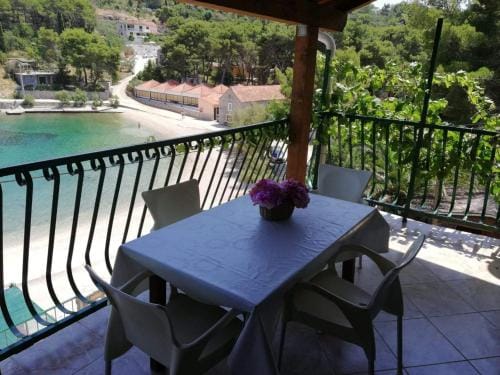 Apartments Rogac Hotel in Split-Dalmatia County