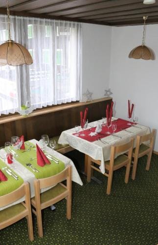 Hotel Pez Ault Hotel in Canton of Grisons