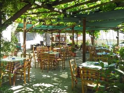 Hotel Erotas Hotel in Magnesia Prefecture, Greece