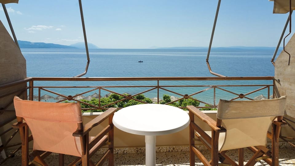 Pharos Rooms Apartment hotel in Euboea