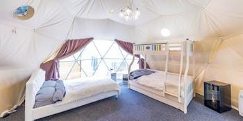 Glamping Hoshigaminomori Hotel in Japan