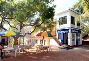 Sai Sagar Beach Niwas Hostel in Maharashtra