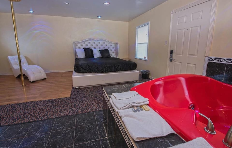 Presidential Inn & Suites Hotel in Indiana