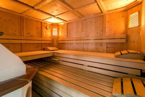 Hotel Garni Chasa Nova Hotel in Canton of Grisons