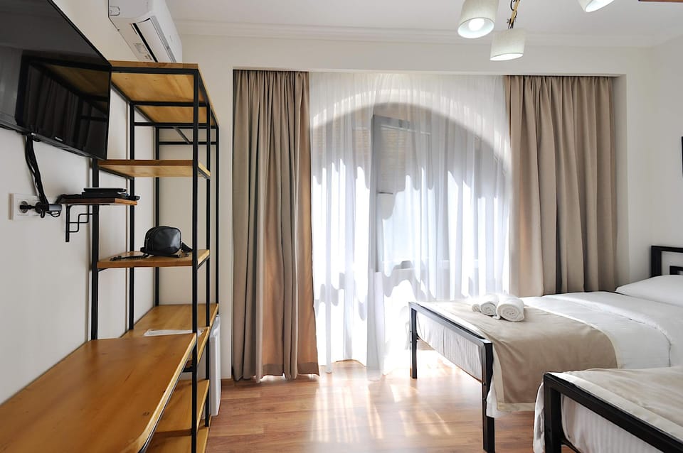 Amenity (Guest room)