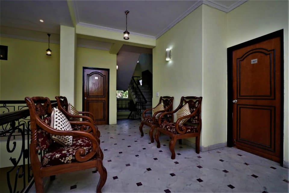 Singh Suites Hotel in Gurugram