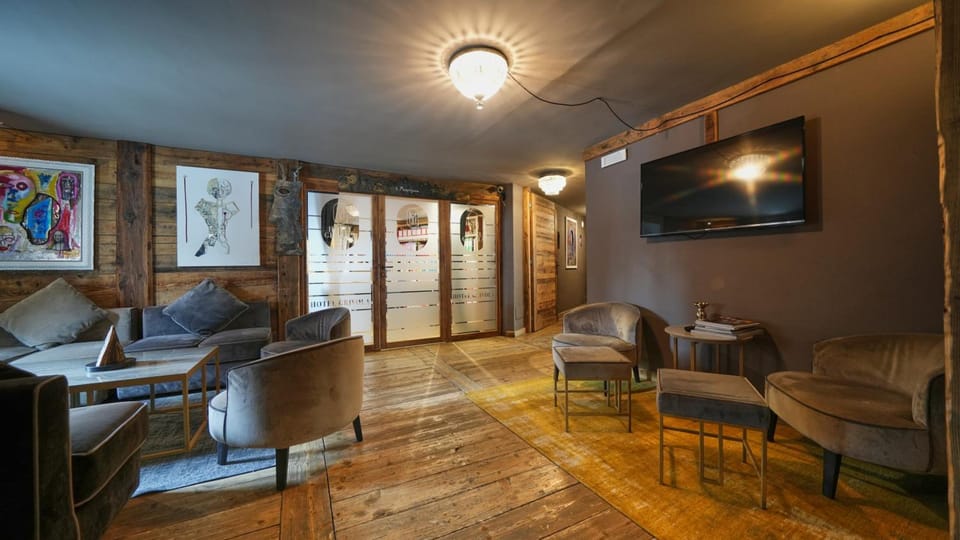 Art Hotel Grivola Hotel in Breuil-Cervinia
