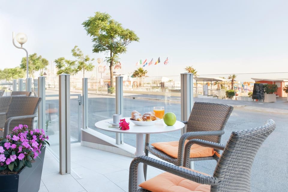 Hotel Holiday Beach Hotel in Emilia-Romagna