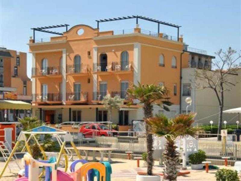 Hotel Holiday Beach Hotel in Emilia-Romagna