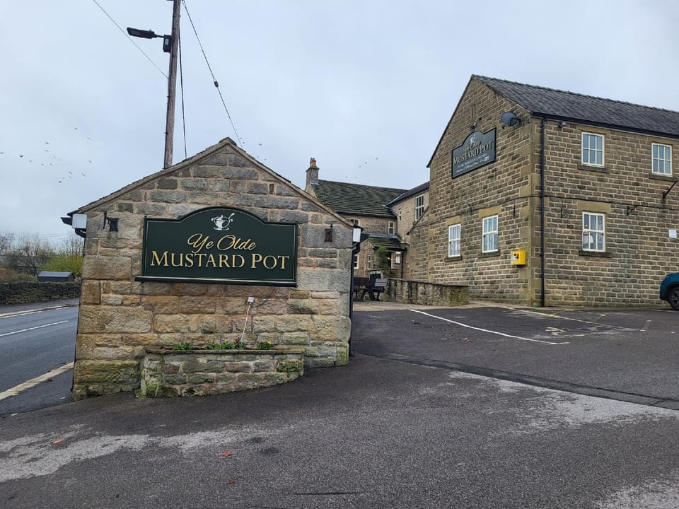 Ye Olde Mustard Pot Hotel in Borough of Barnsley