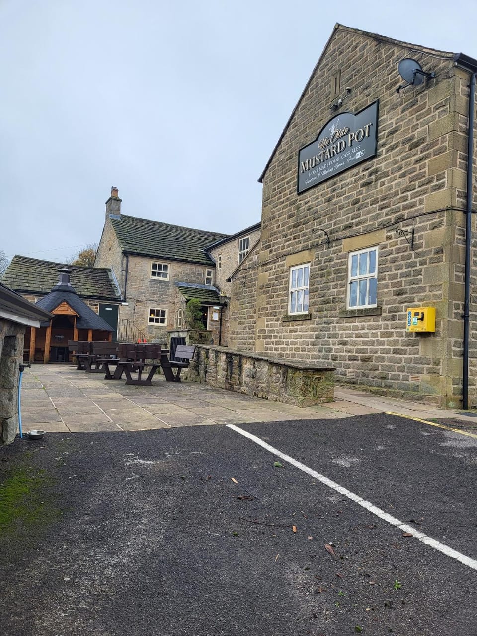 Ye Olde Mustard Pot Hotel in Borough of Barnsley