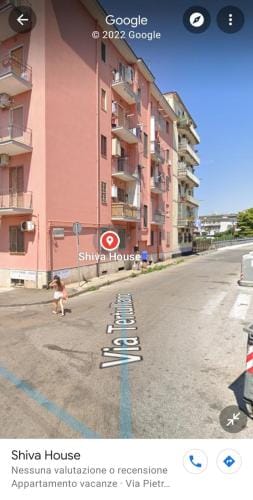 Shiva House Hotel in Naples