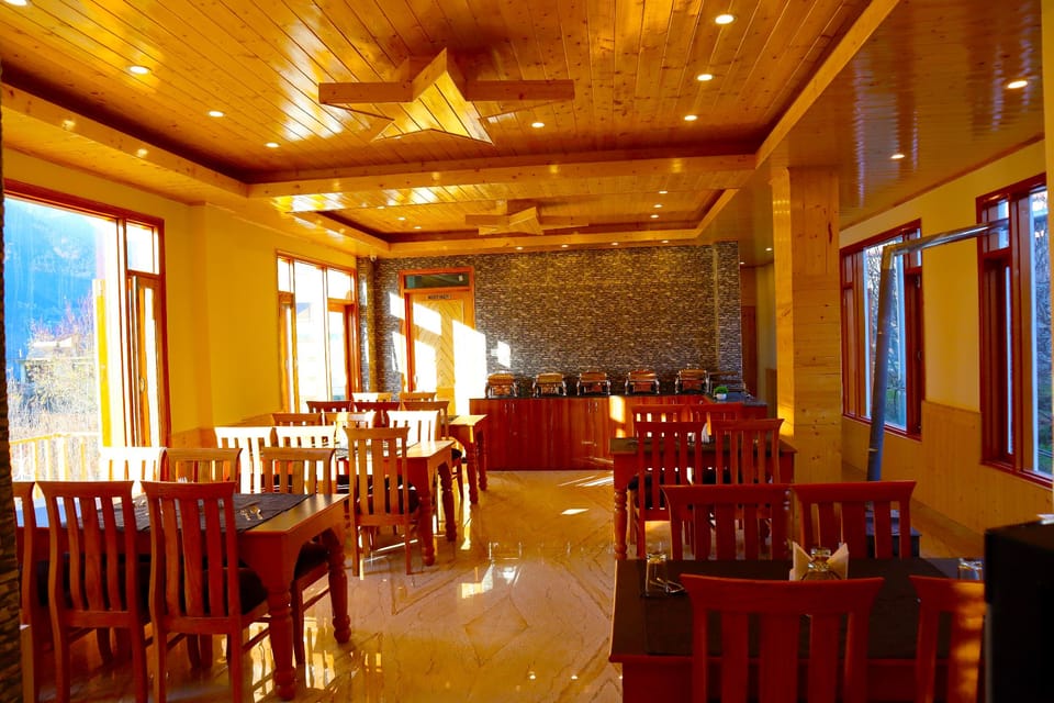 HOTEL MARINA HEIGHTS Hotel in Manali