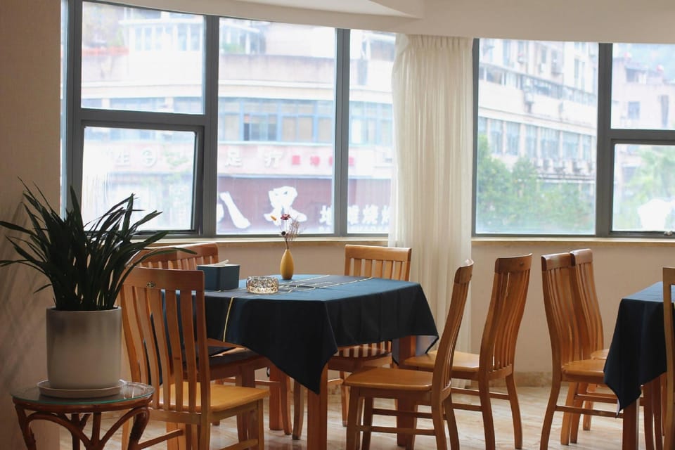Bad Potato Hotel (Jingning Jinfeng Branch) Hotel in Zhejiang
