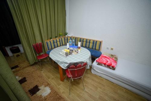 Prenociste KRAJINA Hostel in Federation of Bosnia and Herzegovina
