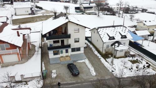 Prenociste KRAJINA Hostel in Federation of Bosnia and Herzegovina