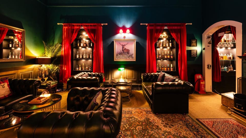 Bar/lounge